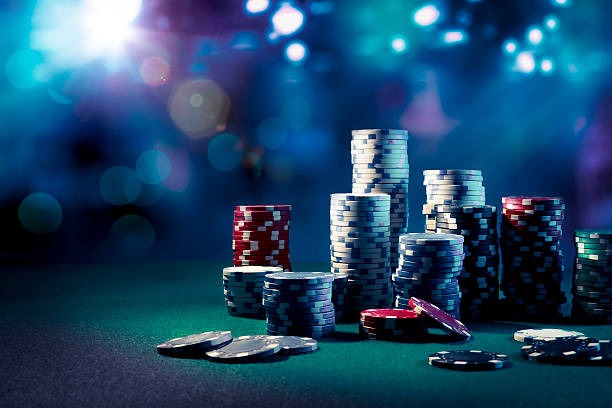 Side-by-side comparison of arcade game, slot machine, and live dealer table interfaces